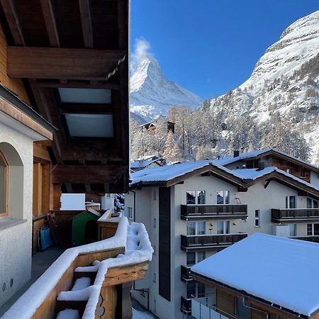 Haus Tiefbach - Apartment Cervino Zermatt Exterior photo